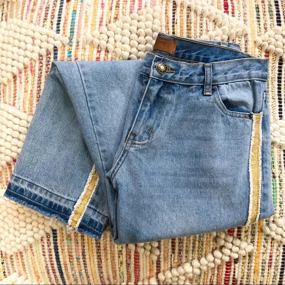 POL Released Hem Gold Piped Straight Leg Jean M - Picture 1 of 9